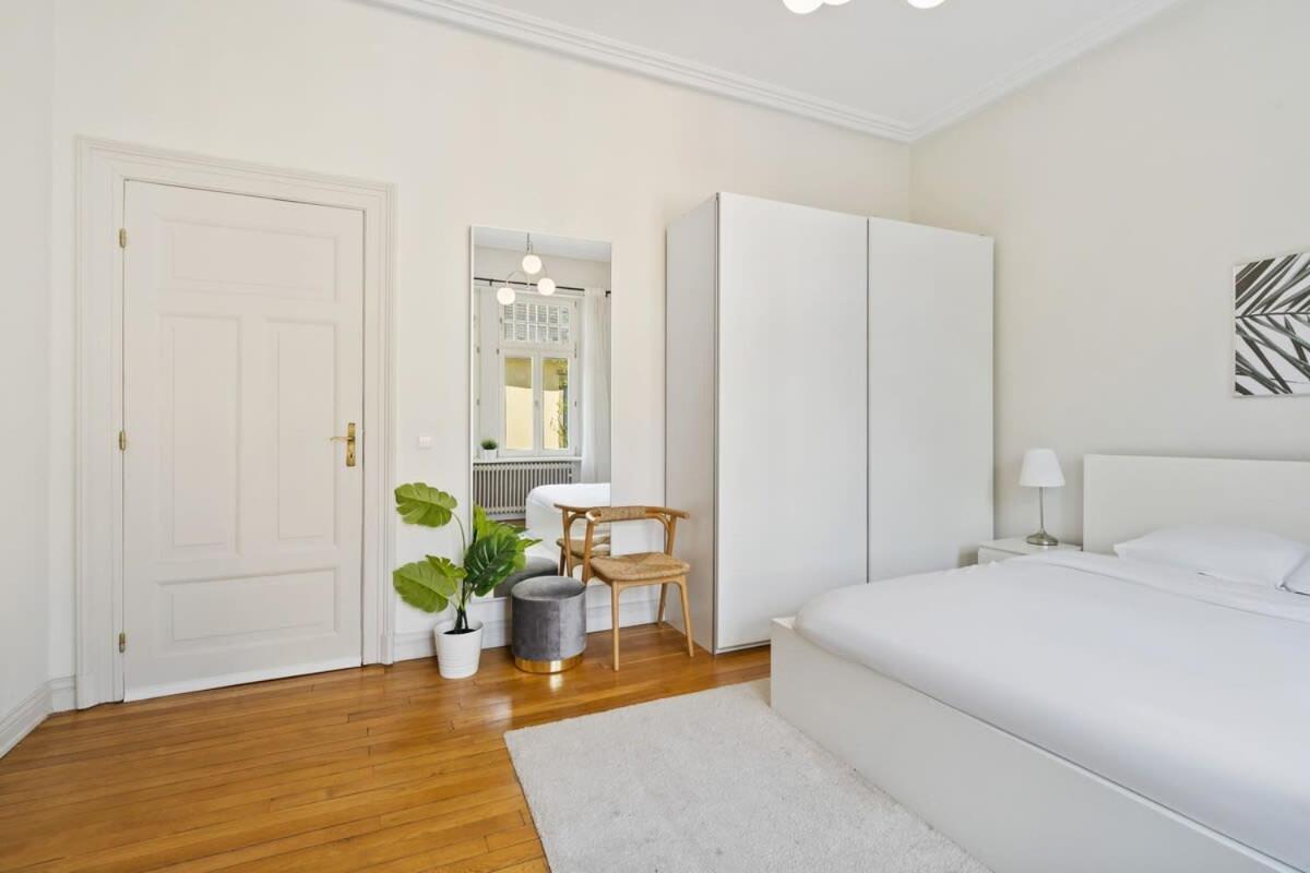 Room W Shared Bathroom&Kitchen In Luxury Villa Luxembourg Ngoại thất bức ảnh